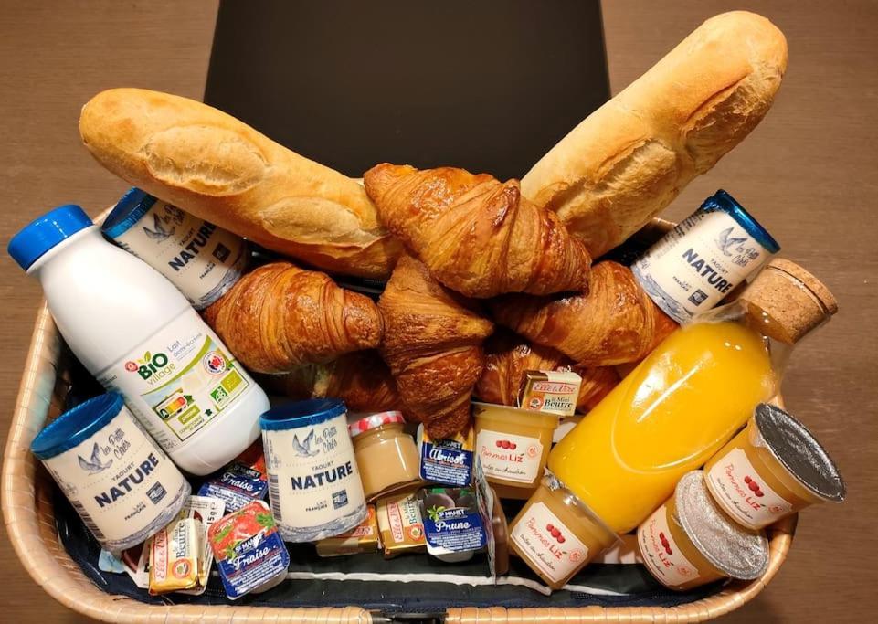 Gite "La Bulle De Lena" Avec Petit-Dejeuner Garage Et Parking Flavigny Экстерьер фото